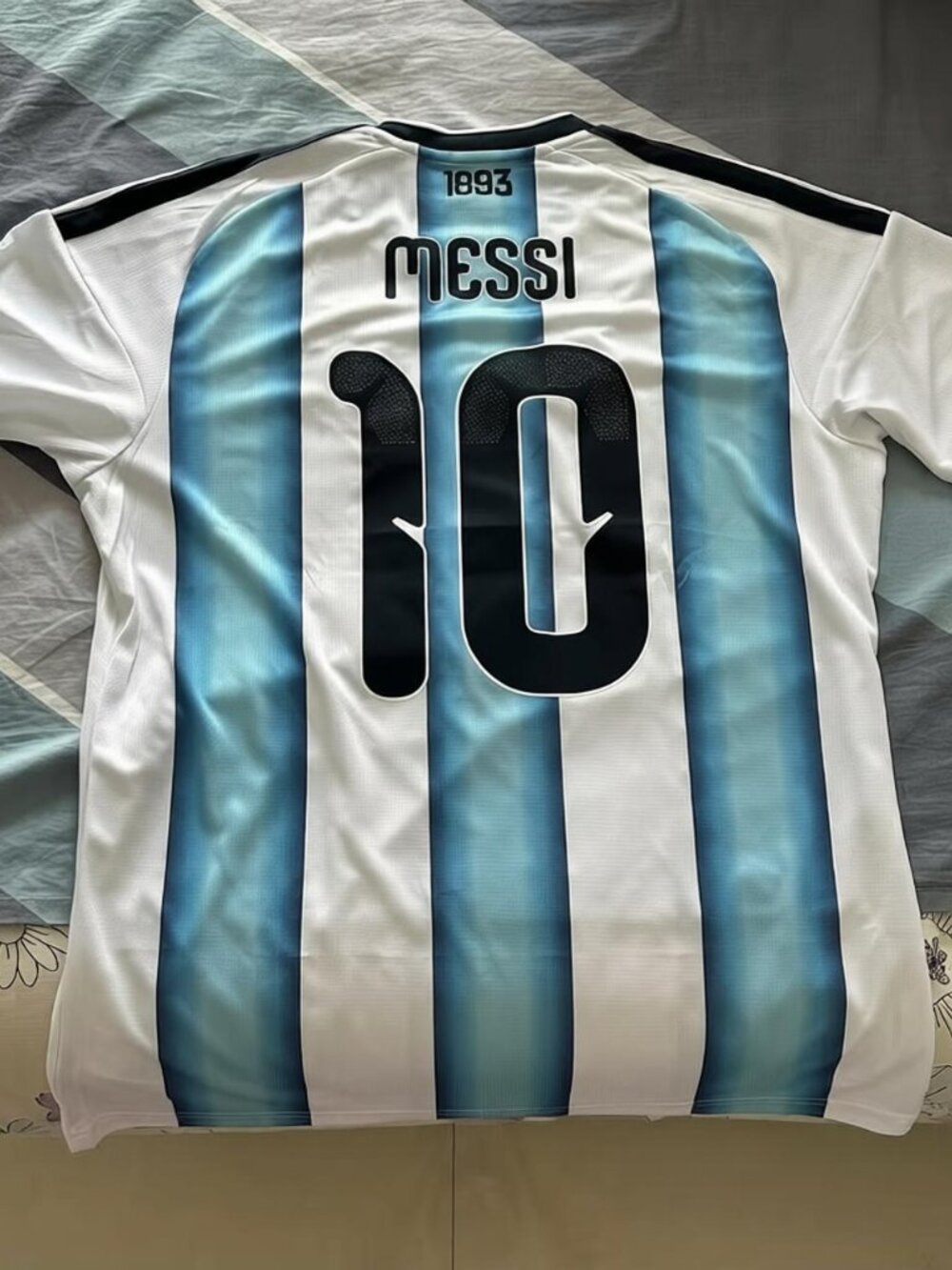 Argentina 2026 Messi #10 Jersey World Cup Champions Adidas - Picture 2 of 5